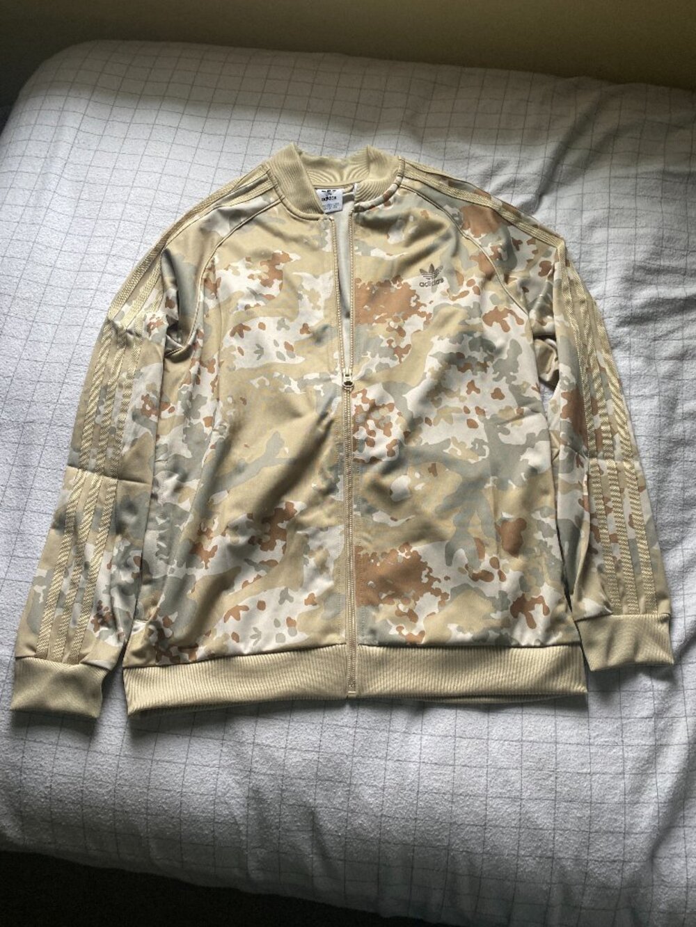 Adidas Originals Kids Camo SST Track Jacket Kids Size Large or 13-14 year old